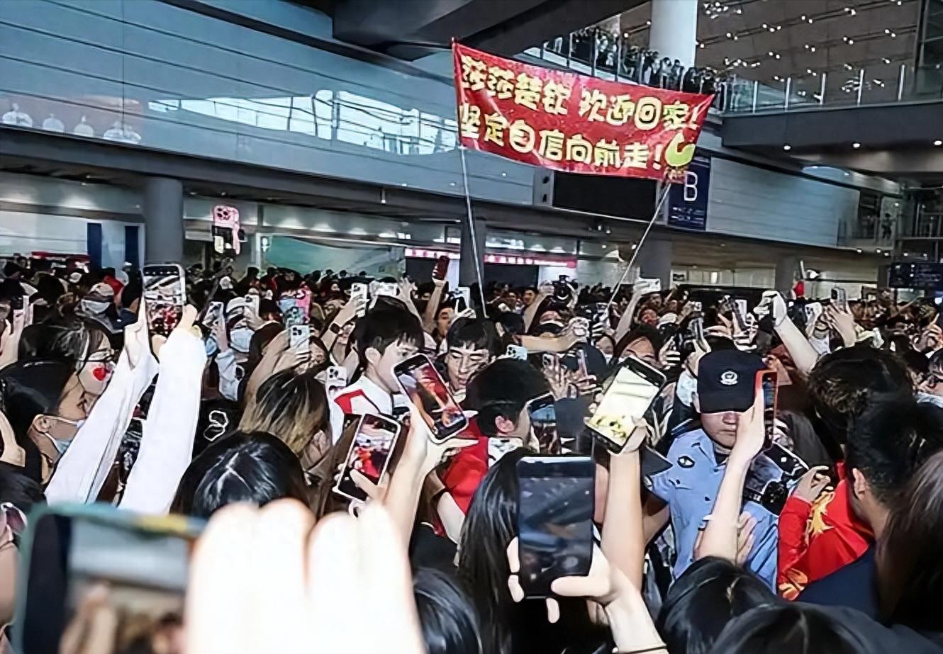 今日上海男篮直播_上海男篮直播免费在线观看_上海男篮直播在线高清(无插件)