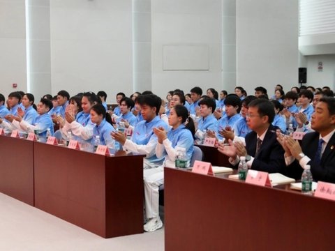 老鹰VS雷霆直播_老鹰VS雷霆免费在线高清直播_老鹰VS雷霆直播免费高清视频直播无插件