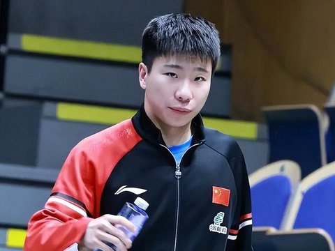 弗罗西诺内VS科莫直播_弗罗西诺内VS科莫免费直播在线直播_弗罗西诺内VS科莫直播高清免费观看